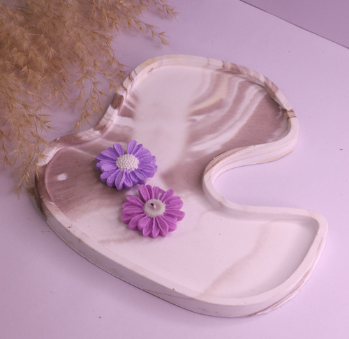 خرید و قیمت سینی دکوری پذیرایی دفرمه از جنس سنگ مصنوعی شیک و مدرن دکوراتیو لیانا