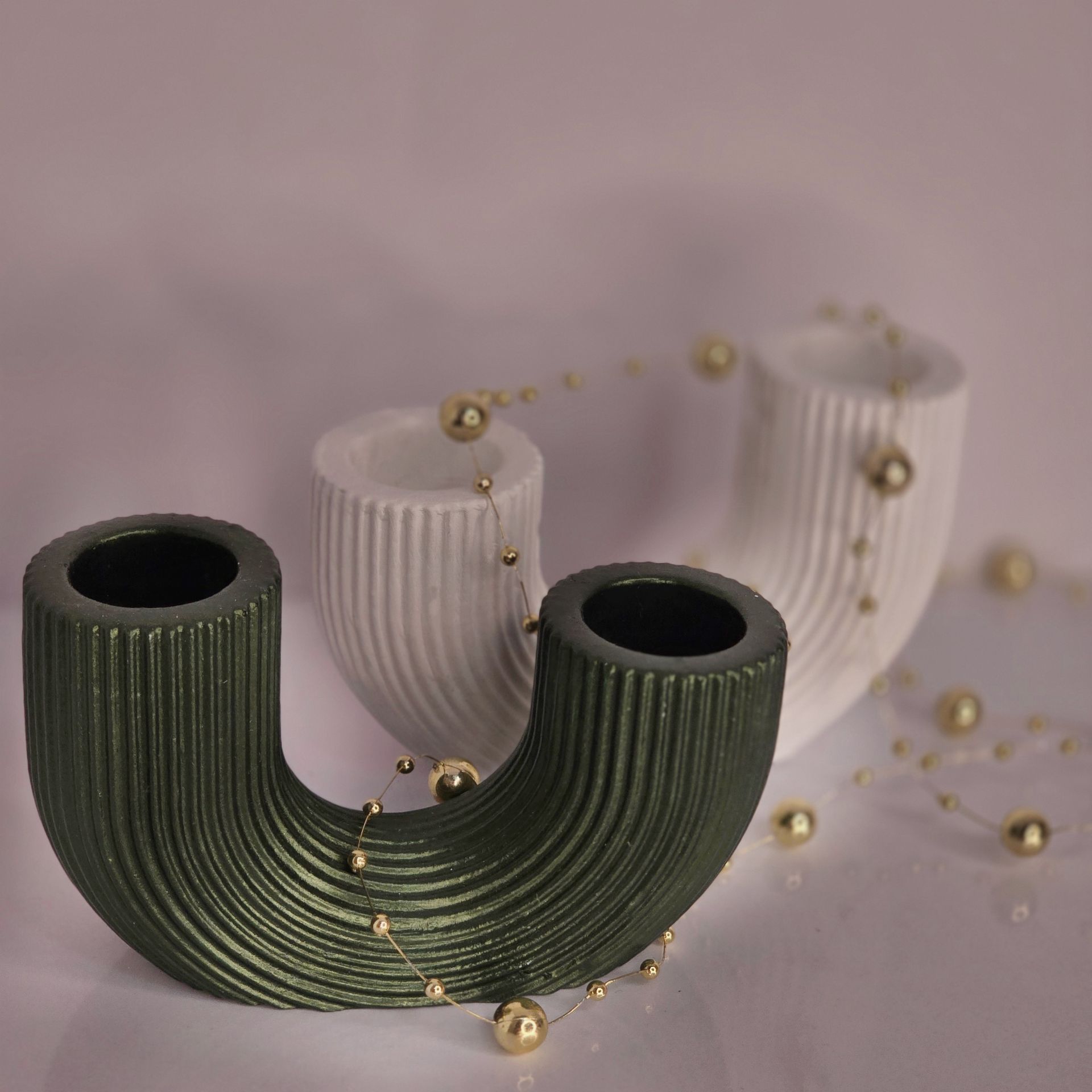 اکسسوری تزیینی جا شمعی طرح یو شکل ینگ مصنوعی بیس خام